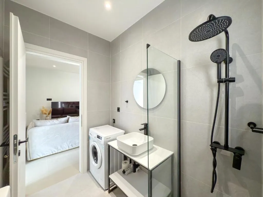 Athenian metro apartments