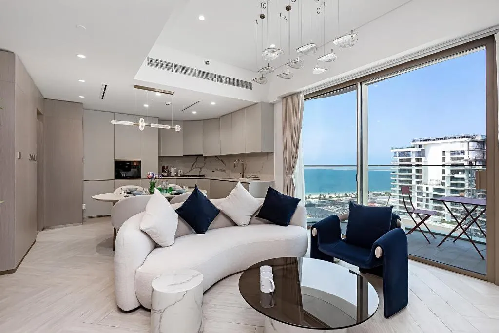 Beach Walk 1BR Apartments with Sea View