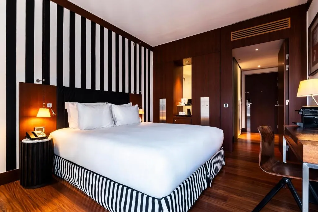 Grand Hôtel Champs-Elysées