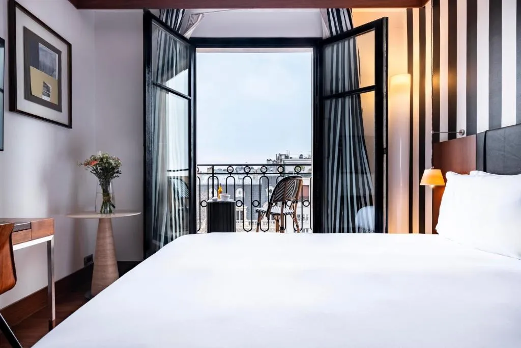 Grand Hôtel Champs-Elysées