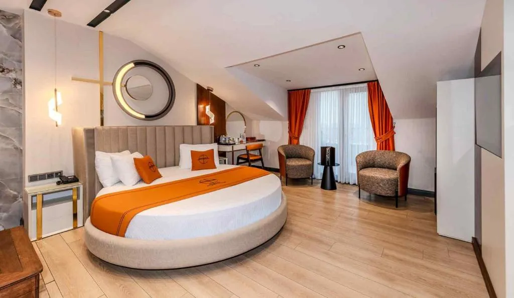 Elmina Beyoğlu Hotel