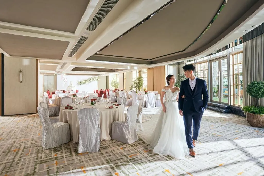 The Royal Garden Kowloon East