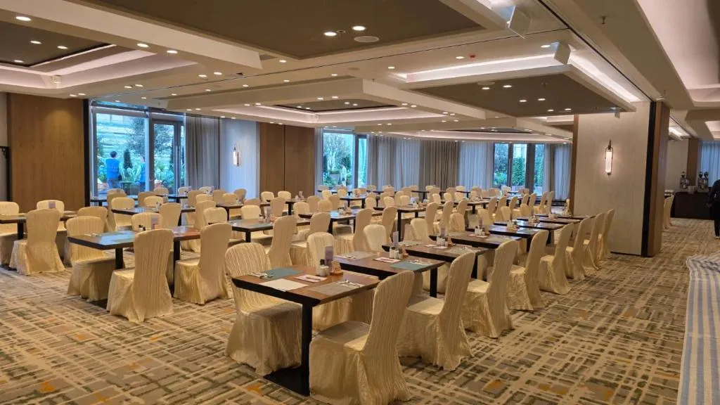 The Royal Garden Kowloon East