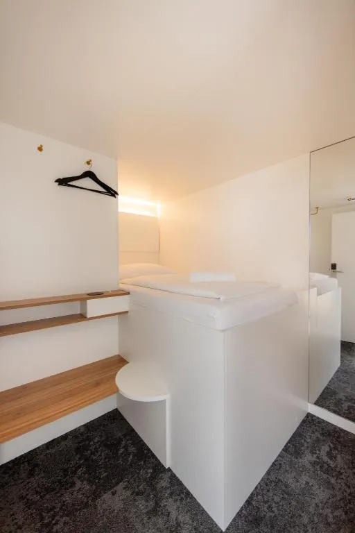 Grand Pods - Stylish Sleeping Concept
