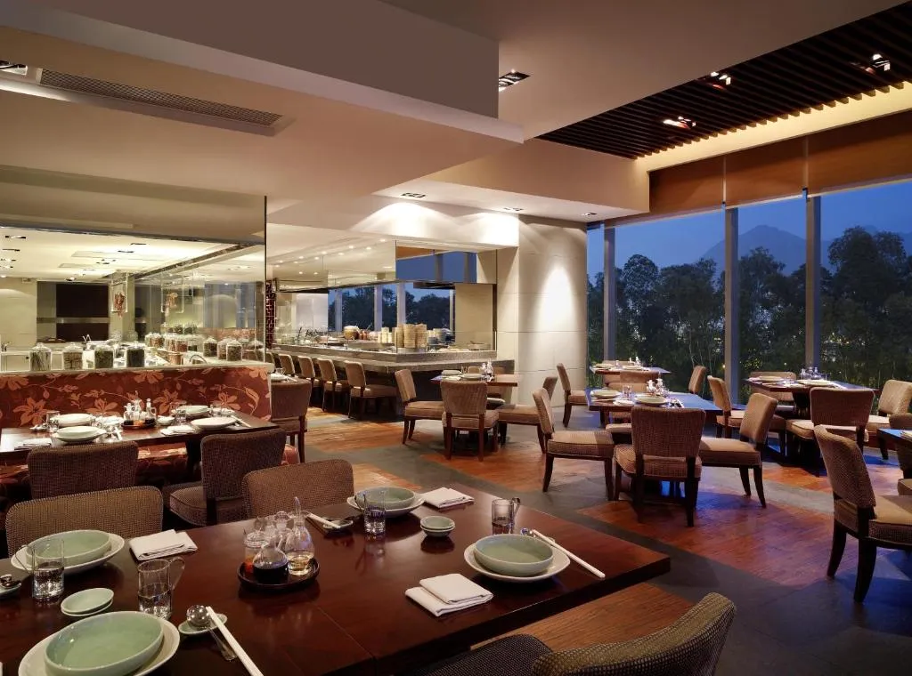 Hyatt Regency Hong Kong, Sha Tin
