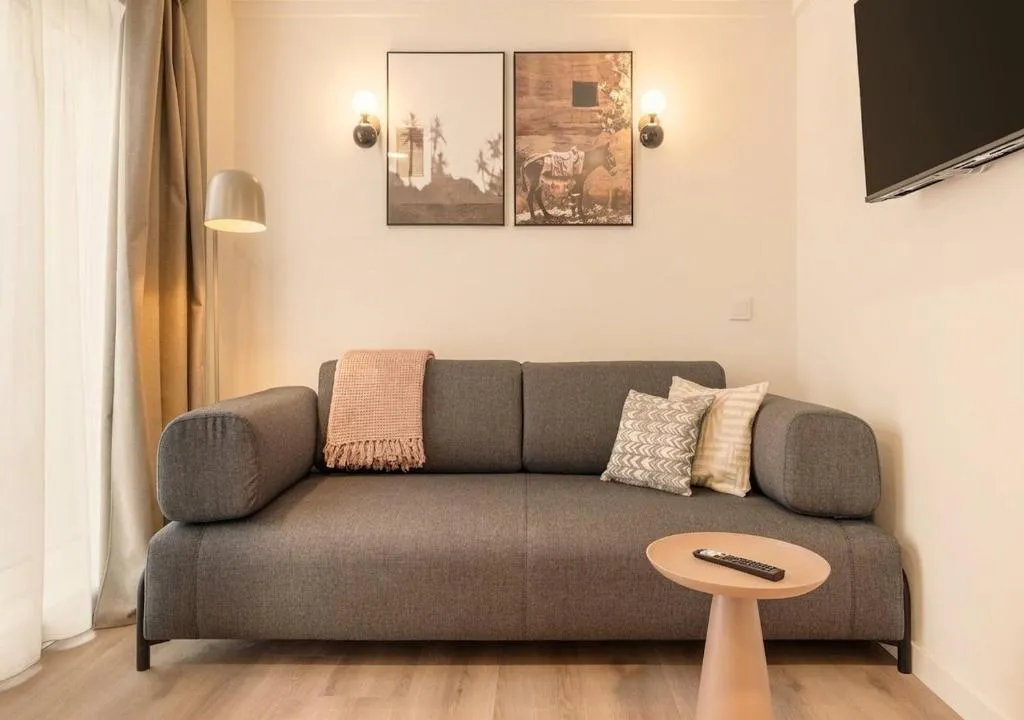 Limehome Madrid Calle de Juan Hurtado de Mendoza