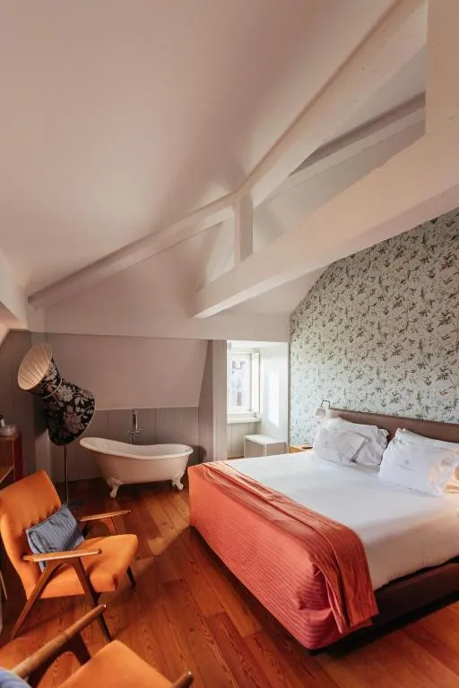 Lisboa Carmo Hotel