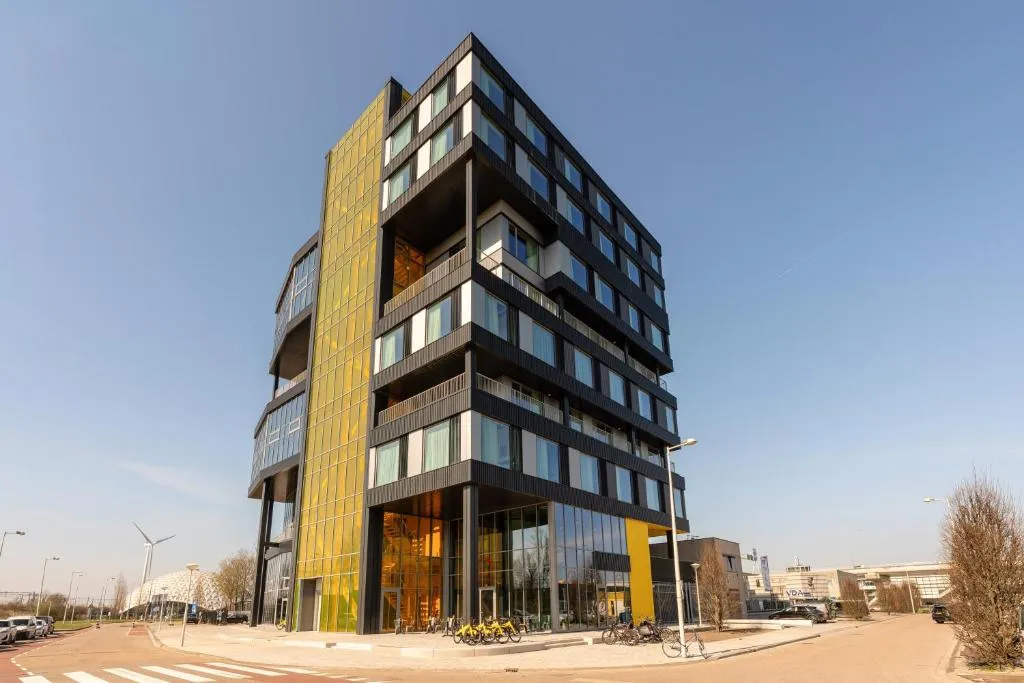 Makerstoren Short stay serviced apartments for 28 to 180 days
