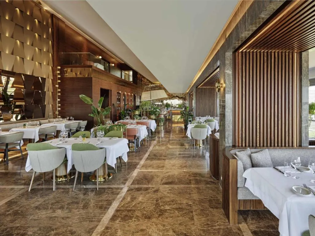 Mövenpick Hotel Istanbul Bosphorus