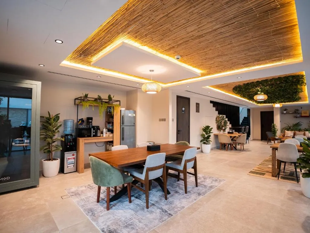Nas House Private & Shared Villas