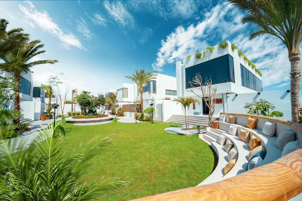 Nas House Private & Shared Villas