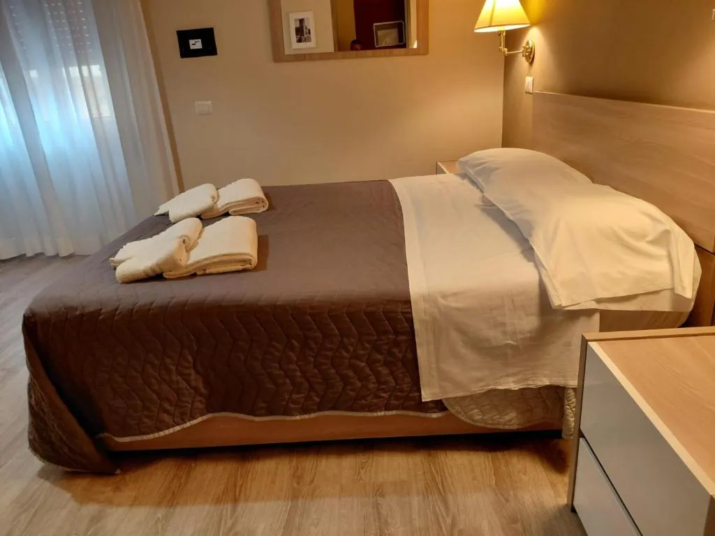 Piazza del Popolo Suites