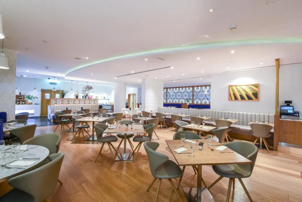Premier Inn Dubai International Airport - An Emirates Group Company