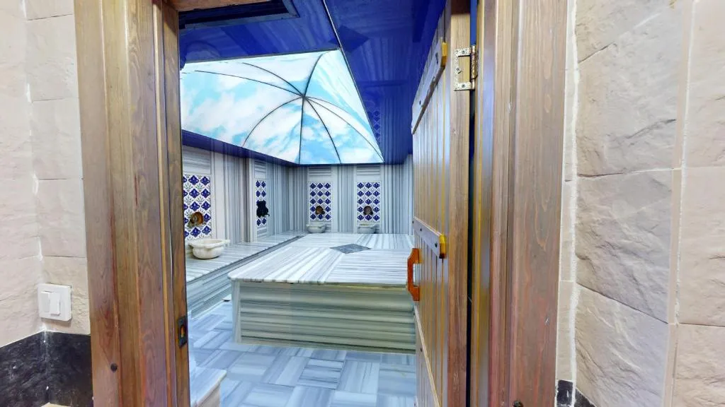 Istanbul River Hotel