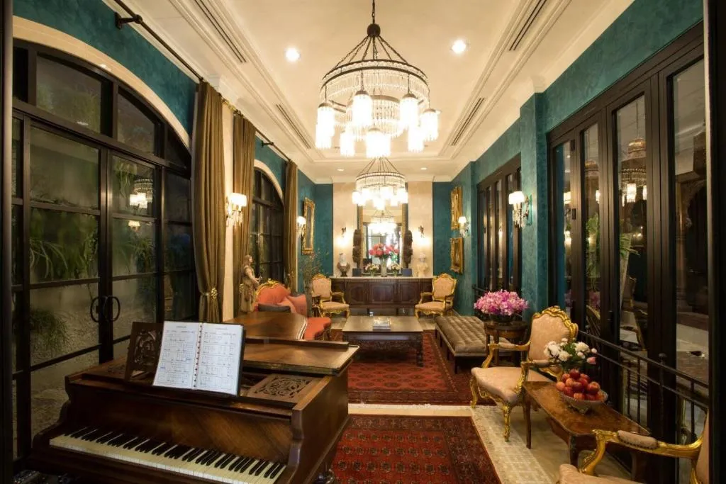 Sara's Hotel